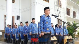 foto istimewa : Sekda Banggai Moh.Ramli Tongko saat memimpin upacara 