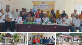 foto istimewa saat selesai musrembang Sekcam dan Lurah soho bersama staf dan warga masyarakat kelurahan soho dan kondisi Kantor Kelurahan serta pagar yang ambruk