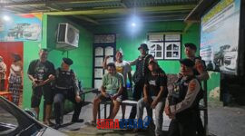 foto istimewa : Humas polres banggai Saat Anghota patroli mampir di Agen Rental mutiara milik Ajud komplek Kuburan cina Kondisi Aman dan terkendali