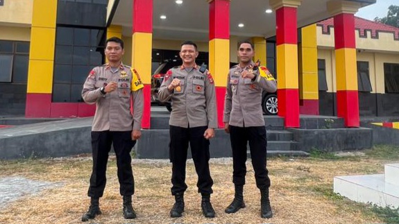 foto istimewa Danki Brimob Kompi 2 Batalyon B Pelopor, IPTU Nikodemus Sambut Kapolres banggai AKBP Wayan disambut makobrimob Nambo