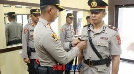Kapolres Tojo Una-Una pimpin Sertijab Kasatsamapta di Ruang Lobi Markas Komando Polres, Jumat (2/1/2026)