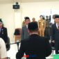 Bupati saat melantik tiga pejabat baru di lingkungan Pemkab Buol, pada Senin, 12 Januari 2026, bertempat di Kantor Bupati Buol. (Foto:Wawan Laindjong]