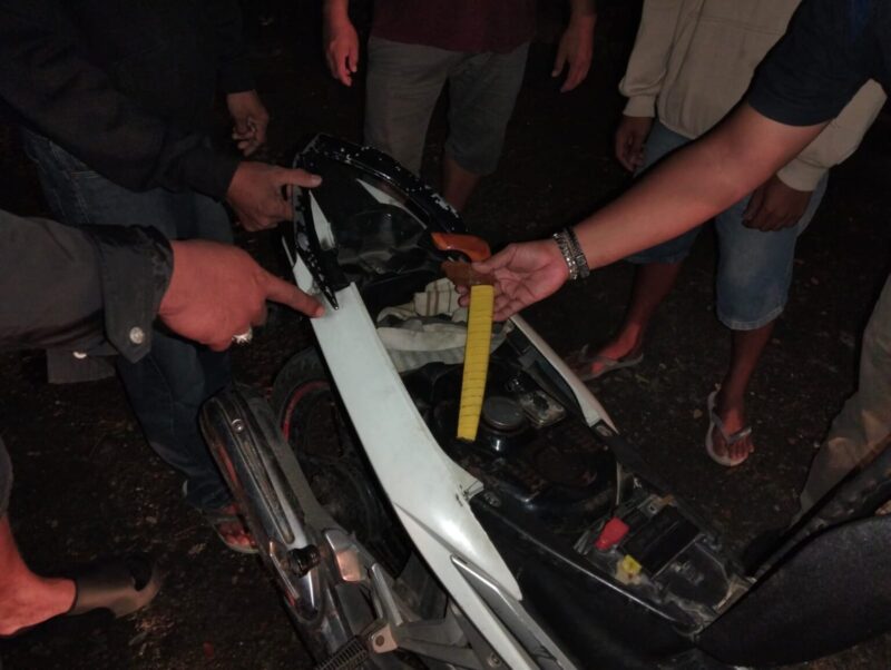Foto : Anggota Polres Buol sedang memeriksa sejumlah Kendaraan bermotor dalam operasi untuk menjaga keamanan bulan Ramadhan dan jelang IdulFitri 1447 H