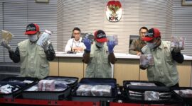 KPK Tahan Pejabat Intelijen Cukai DJBC