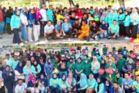 Kadisdikbut Banggai Safrudin Hinelo.S.STP.M.Si bersama Sekdis Sayamsul Bahri Lanta.S.STP dan Jajarannaya lakukan pembagian sembako di dua titik