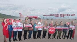 foto istimewa : Pesawat AirAsia Tipe Airbus 320 Lending di Bandara Syukuran Aminuddin Amir  7 Maret 2026