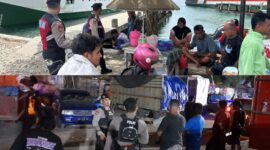 foto istimewa : Anggota Samapta polres banggai saat berikan arahan pada warga sekitar pelabuhan 