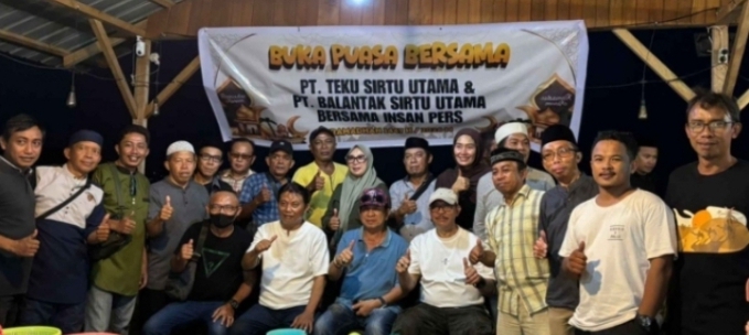 foto istimewa :Jajaran Direktur Utama dan HRD, serta Genaral Maneher(GM)