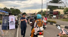 Senator Andhika Mayrizal Amir Bagikan Takjil Gratis di Venue Kampoeng Morowali (Foto:Ist_