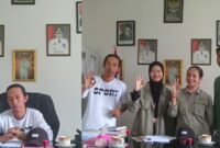 foto istimewa : Kades Desa Masing Saat terima 1 Mahasiswa dan 2 Mahasiswi IPB dalam rangka Survei Tanaman Mangrov