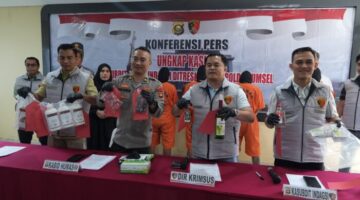 Ditreskrimsus Polda Sumsel Bongkar Pabrik Miras Oplosan di Banyuasin, 20.088 Botol Disita