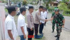 foto istimewa : Saat tiba Kapolsek Kintom Polres Banggai AKP Muh. Zulfikar, S.H Lansung sambut Komandan Korem 132/TDL Brigjen TNI Suntara Wisnu Budi Hidayanta 