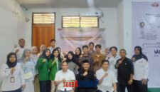 foto istimewa : Momen bersama para mahasiswa dan anggota komisioner Bawaslu banggai