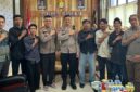 foto istimewa : Kapolres Banggai AKPB Wayan Bersama Kasat Intel dan Perwakilan Mahasiswa Untika 