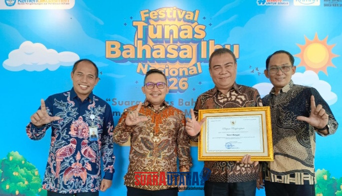 foto istimewa : Bupati Ir.H.Amirudin.SP.MP.MM, Sekda Ir Moh.Ramli Tongko.S.Sos.ST.M.Si, Bersama Kabid Kebudayaan Disdikbud Banggai Subrata Kalape