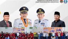 foto istimewa : Mewakili Bupati Sekda Banggai Ir H Ramli Tongko.S.Sos.ST.M.Si Saat Buka O2SN Tingkat pelajar