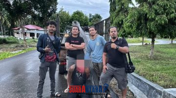 Anggota Resmob Bersama Tersangka Pencurian alat proyek