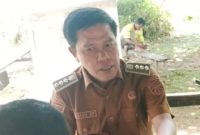 Foto : Camat Una-Una, Burhan Kaseng