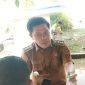 Foto : Camat Una-Una, Burhan Kaseng