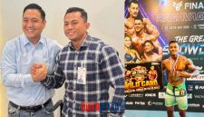 foto istimewa : Area Manager BSI Palu, Herlian Agung Fahmi, didampingi Kepala Cabang BSI Luwuk, Agus Muhammad Zainudin pada Fitrah Hadikusumah Wardhana 