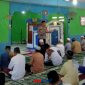 foto istimewa : Kapolsek Nuhon Ipda Tesar  saat berikan tauziah di hadapan jamaah masjid