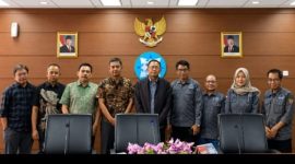 Pengurus DPP PJS saat diterima Wakil Ketua Dewan Pers, Toto Suryanto bersama 4 anggota Dewan Pers, Selasa (07/07/2026) di kantor Dewan Pers Lt 7 Jakarta Pusat.