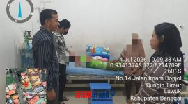 foto istimewa Saat Anggota Polwan Polresta Banggai Sambangi Korban Pelecehan Seksual.