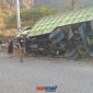 foto istimewa : Kondisi Truk saat terperosok di tikungan menurun masuk desa Bungaon