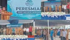 foto istimewa : Bupati Ir.H.Amirudin.SP.MP.MM Bersama Wakil Bupati Drs.H.Furqanuddin.MM dan Kadisdikbud Syafrudin Hinelo.S.T.P.M.Si