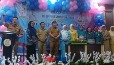 foto istimewa : Kadisbud Safrudin Hinelo.S.T.P.M.Si, saat berikan pengarahan di hari himpaudi.