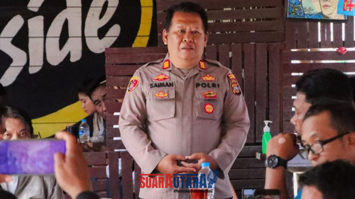 foto istimewa : Kasi Humas Polresta Banggai AKP Saiman Tak Ada Aturan debt collector
tarik kendaraan di jalan