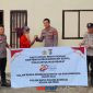 foto istimewa : Kapolsek batu serahkan bantuan 