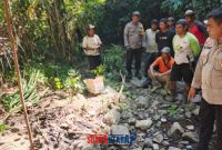 foto istimewa : saat petugas polresta lakukan identifikasi kerangka manusia