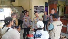 foto istimewa : Kapolresta Banggai Kombes Pol Hendri Yulianto.S.I.K.M.H Saat wawancara bersama awak media di dampingi Wakapolresta, Kabag OPS,Kasat Shabara,Kasat Lantas