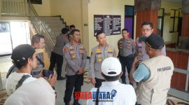 foto istimewa : Kapolresta Banggai Kombes Pol Hendri Yulianto.S.I.K.M.H Saat wawancara bersama awak media di dampingi Wakapolresta, Kabag OPS,Kasat Shabara,Kasat Lantas 