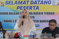 foto istimewa : Saat Mewakili.Kadisdikbud Kabid SMP Irma Labuan Buka Kegiatan Bimtek