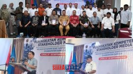 foto istimewa : Saat Kasi Humas Polresta Banggai AKP Saiman perwakilan Kapolresta menerima Buku dari Sekertaris PWI Sulteng 