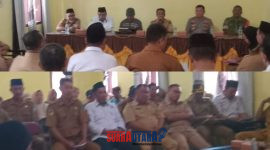foto istimewa : Rapat berlangsung di Kantor kecamatan totikum Selatan