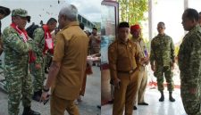 foto istimewa : Danrem132/TDL Brigjen TNI Suntara Wisnu Tiba langsung disambut Bupati Balut Sofyan Kaefa dan jajaran unsur forkopimda 
