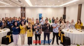 foto istimewa : Asisten Perekonomian dan Pembangunan Setda Kabupaten Banggai, Faisal Karim, S.Sos., M.Si bersama Kepala BPJS dan peserta 