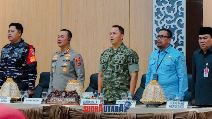 foto istimewa : Hadiri Sidang Paripurna Kapolresta banggai Kombes Pol Hendri Yulianto.S.I.K.M.H terus Bersinergi