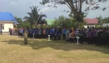 foto istimewa :Camat masama menjadi pembina upacara.