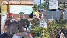 foto istimewa : Tampak Kadinsos Banggai Haryadi Bola Dengan plt camat Simpang Raya cek langsung bangunan dan Sumur guna akan dipergunakan oleh warga masyarakat