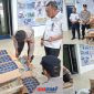 foto istimewa  : Waspel Deni Bersama Tim Gabungan saat periksa barang Seludupan minuman Cap Tikus antar Provinsi 