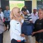 foto istimewa : Kapolsek Saksikan penyerahan bantuan sembako buat warga  sirom