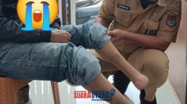 foto istimewa  : Kadinsos Banggai Hariadi Bola.SH sedih dan bangga lihat kondisi Pria Disabilitas Dalam melawan keterbatasannya.